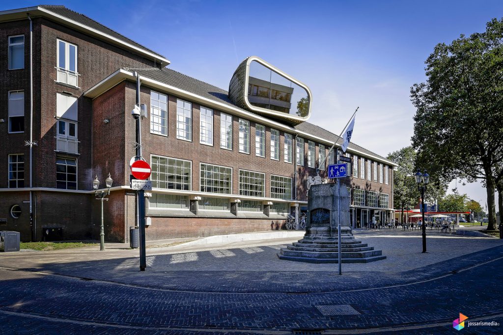 Venlo | Museum van Bommel van Dam