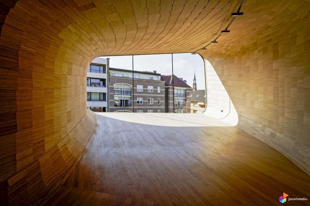 Venlo | Museum van Bommel van Dam