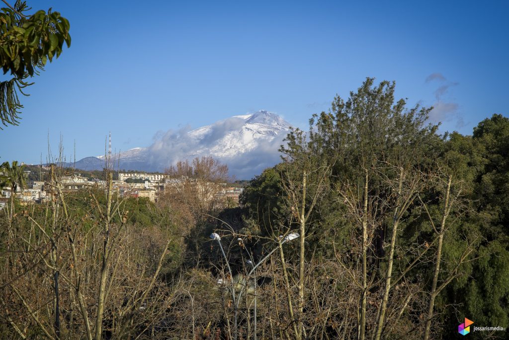 Catania | Etna gezien vanaf Bellini Gardens