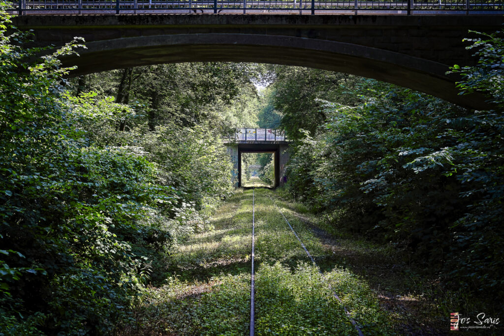 a bridge over a train track